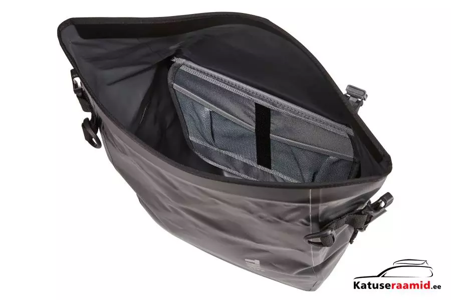 Thule Shield Pannier 13L Pair, 3204207 Thule Shield Pannier 13L Pair, 3204207