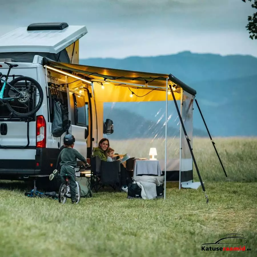 Thule Omnistor 5200 | 2.32 x 1.80 m, 301113 Thule Omnistor 5200 | 2.32 x 1.80 m, 301113