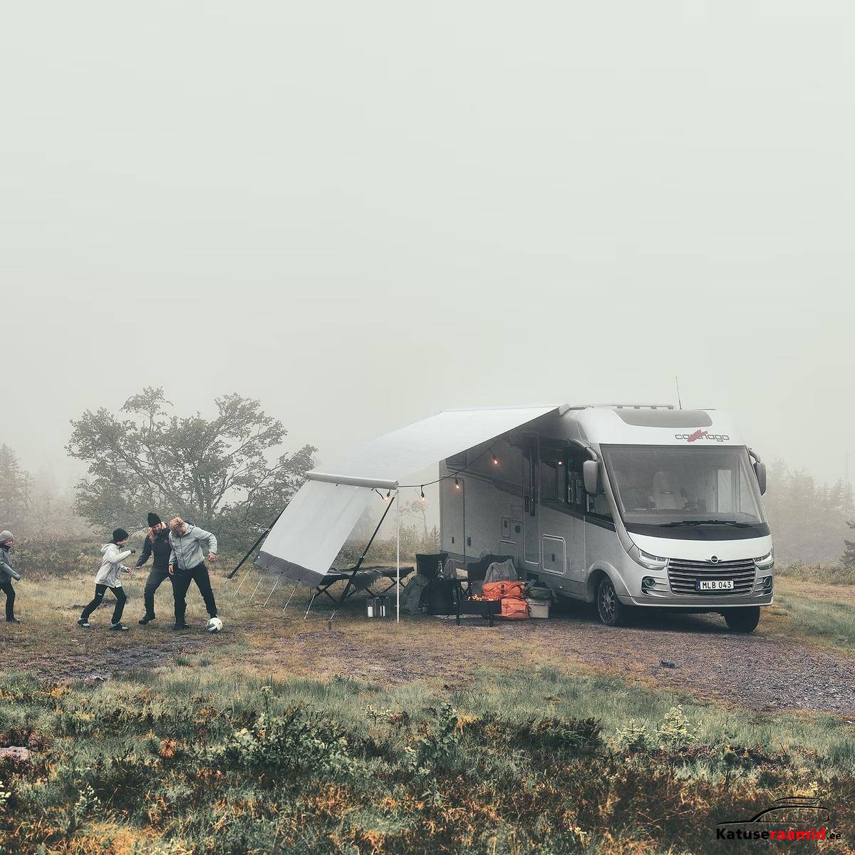 Thule Omnistor 9200 | 4.00 x 3.00 m, 306640 Thule Omnistor 9200 | 4.00 x 3.00 m, 306640