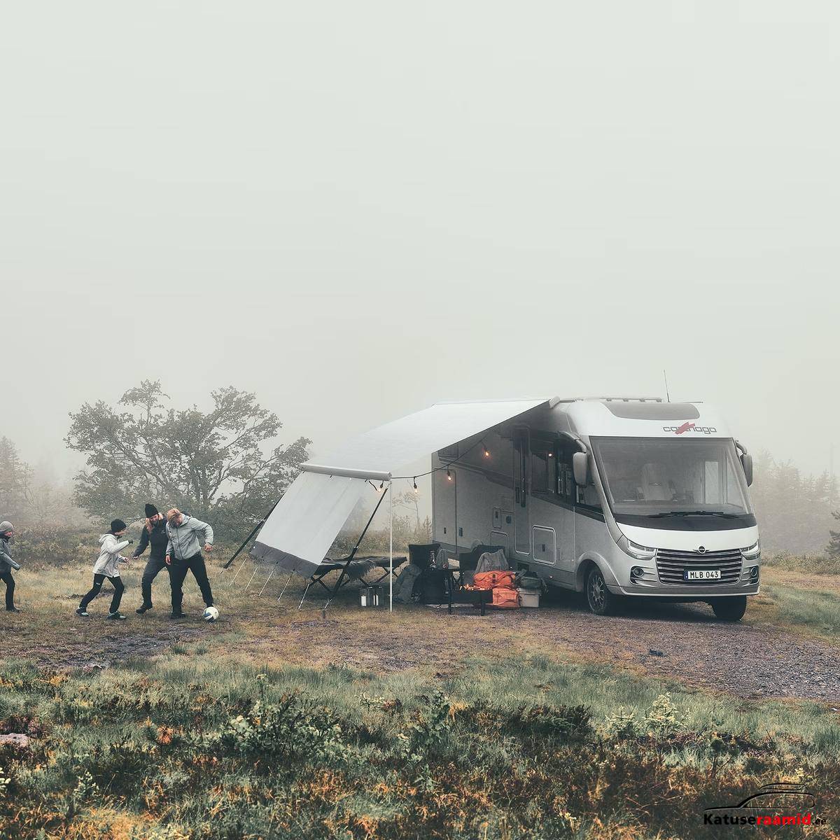 Thule Omnistor 9200 | 4.00 x 3.00 m, 306602 Thule Omnistor 9200 | 4.00 x 3.00 m, 306602