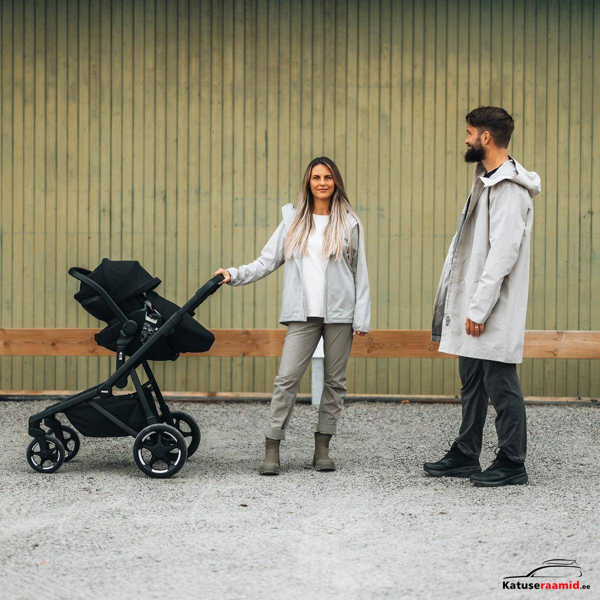 Thule Sleek 2 bundle - Tinted taupe, 11000040 Thule Sleek 2 bundle - Tinted taupe, 11000040