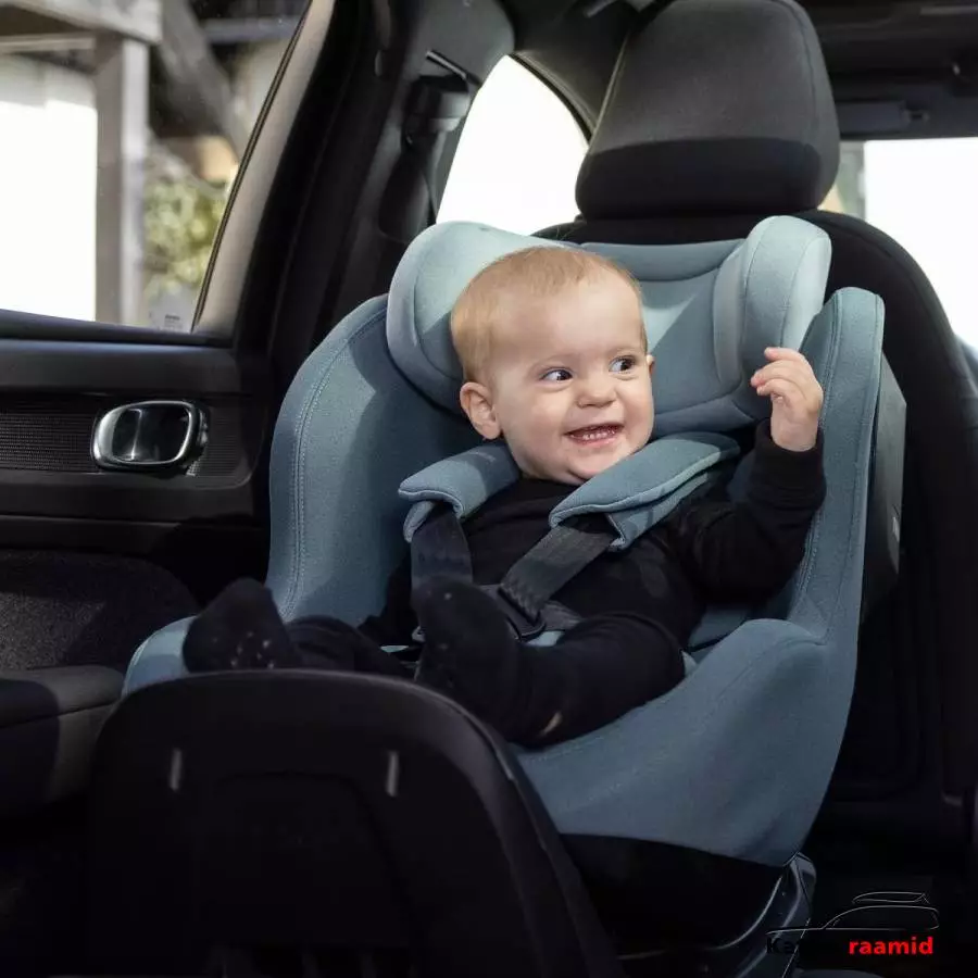 Thule Elm, 14000007 Thule Elm, 14000007