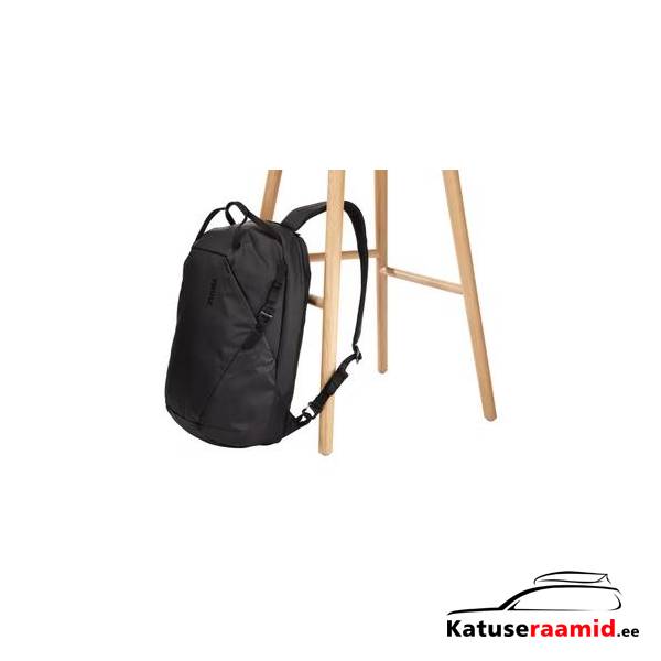 Thule Tact 16L