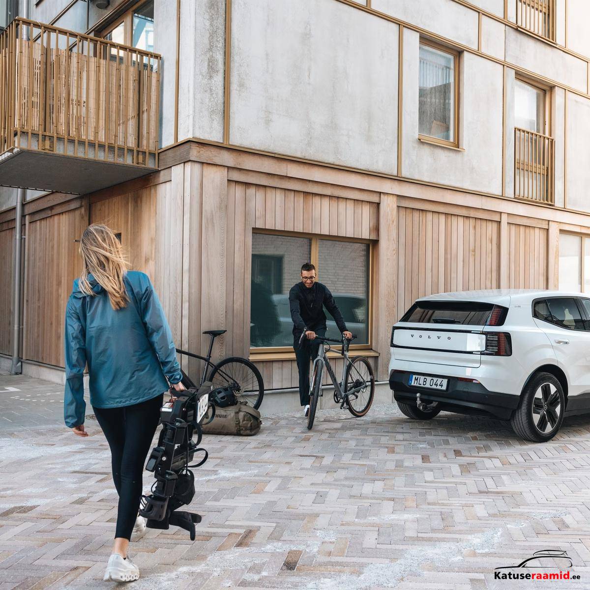 Thule OutPace | 2 velo | 13-pin, 9012100 Thule OutPace | 2 velo | 13-pin, 9012100