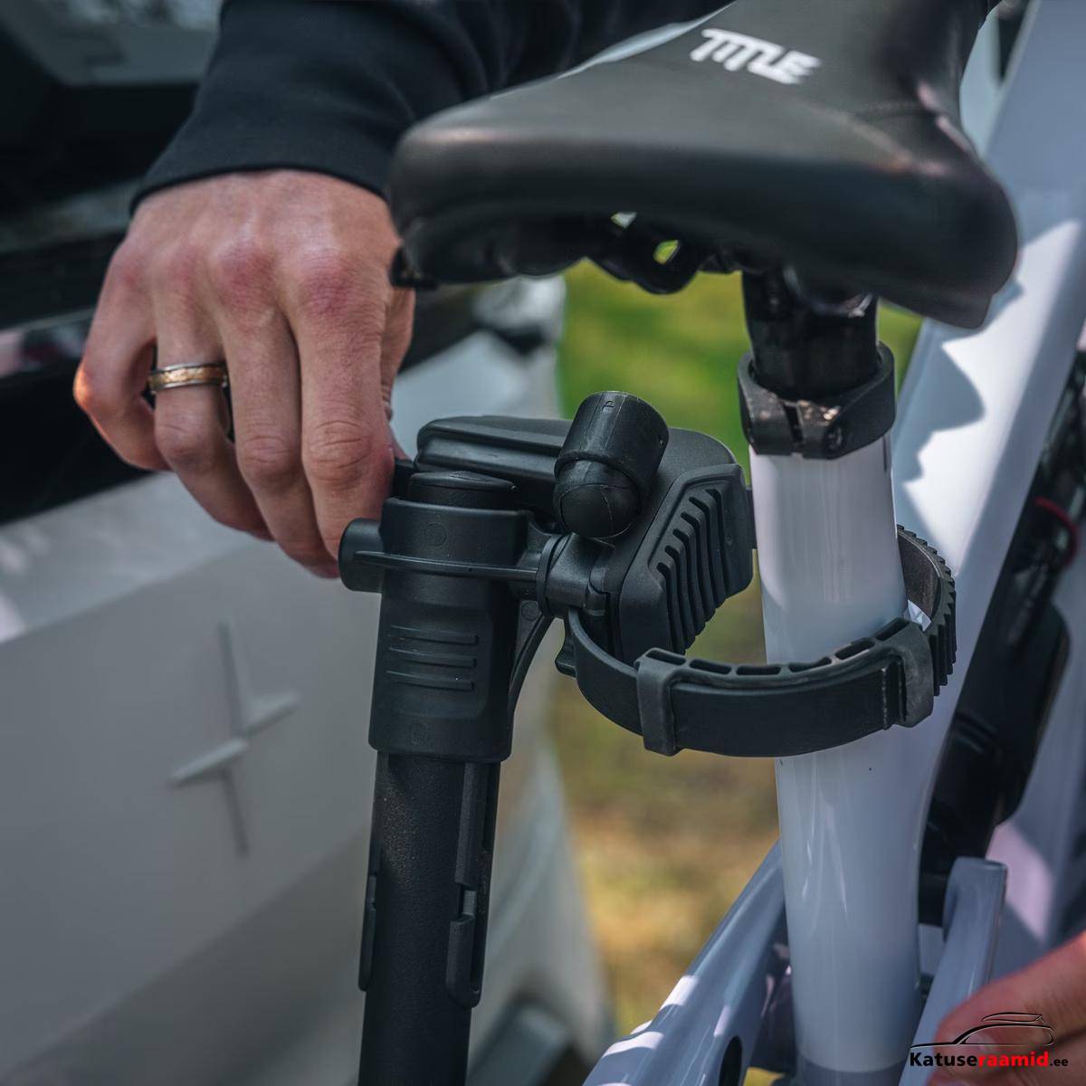 Thule VeloLite | 3 velo | 13-pin Thule VeloLite | 3 velo | 13-pin