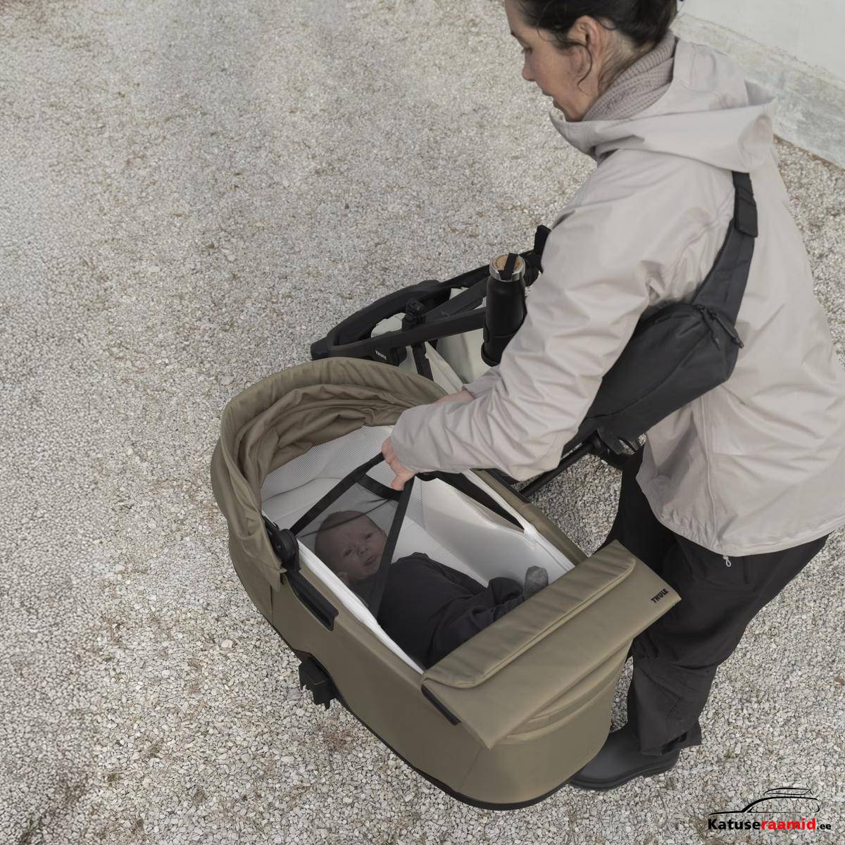 Thule Charm 2 in 1 - Faded khaki, 11500506 Thule Charm 2 in 1 - Faded khaki, 11500506
